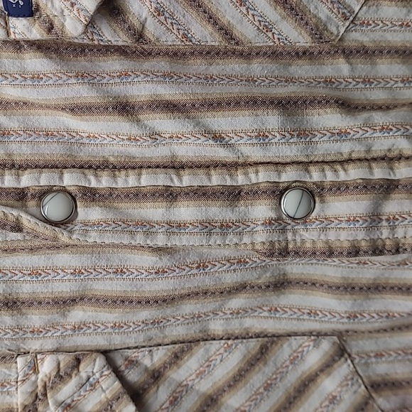 Mens XL button down casual dress shirt Levi's signature striped tan tones - Picture 3 of 7